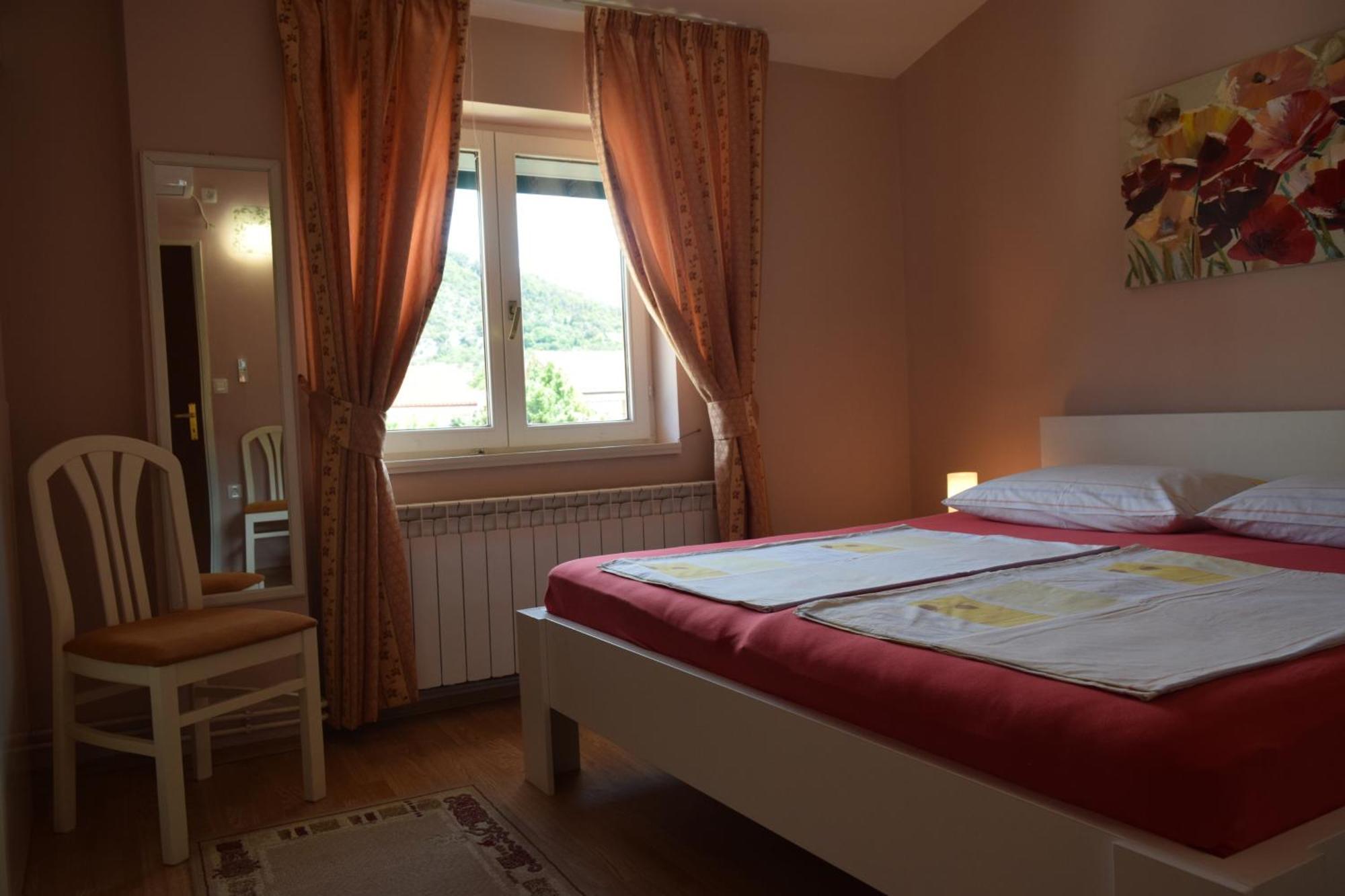Apartments And Rooms By The Sea Barbat, Rab - 4973 Rab Town Exterior foto