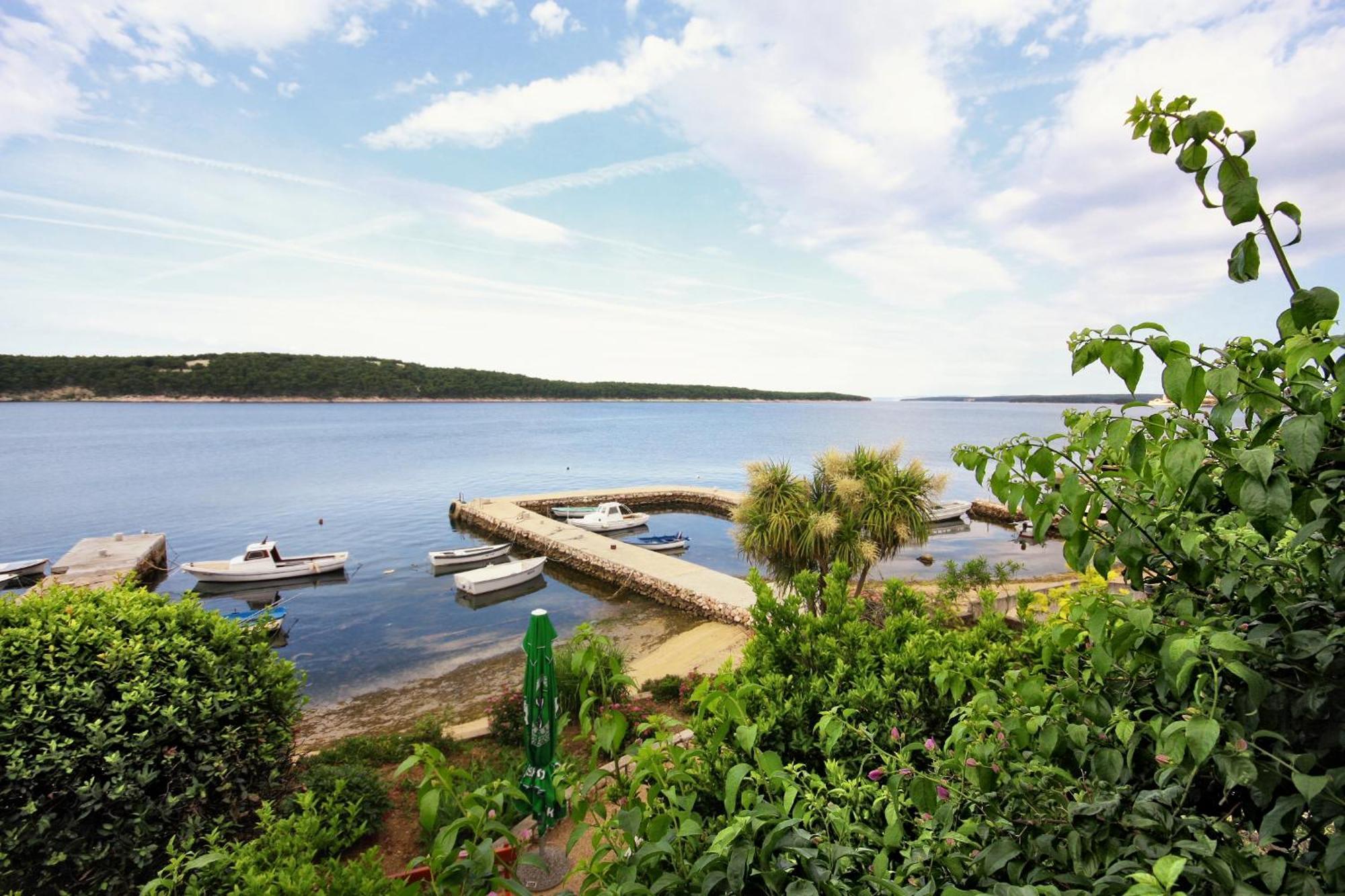 Apartments And Rooms By The Sea Barbat, Rab - 4973 Rab Town Exterior foto