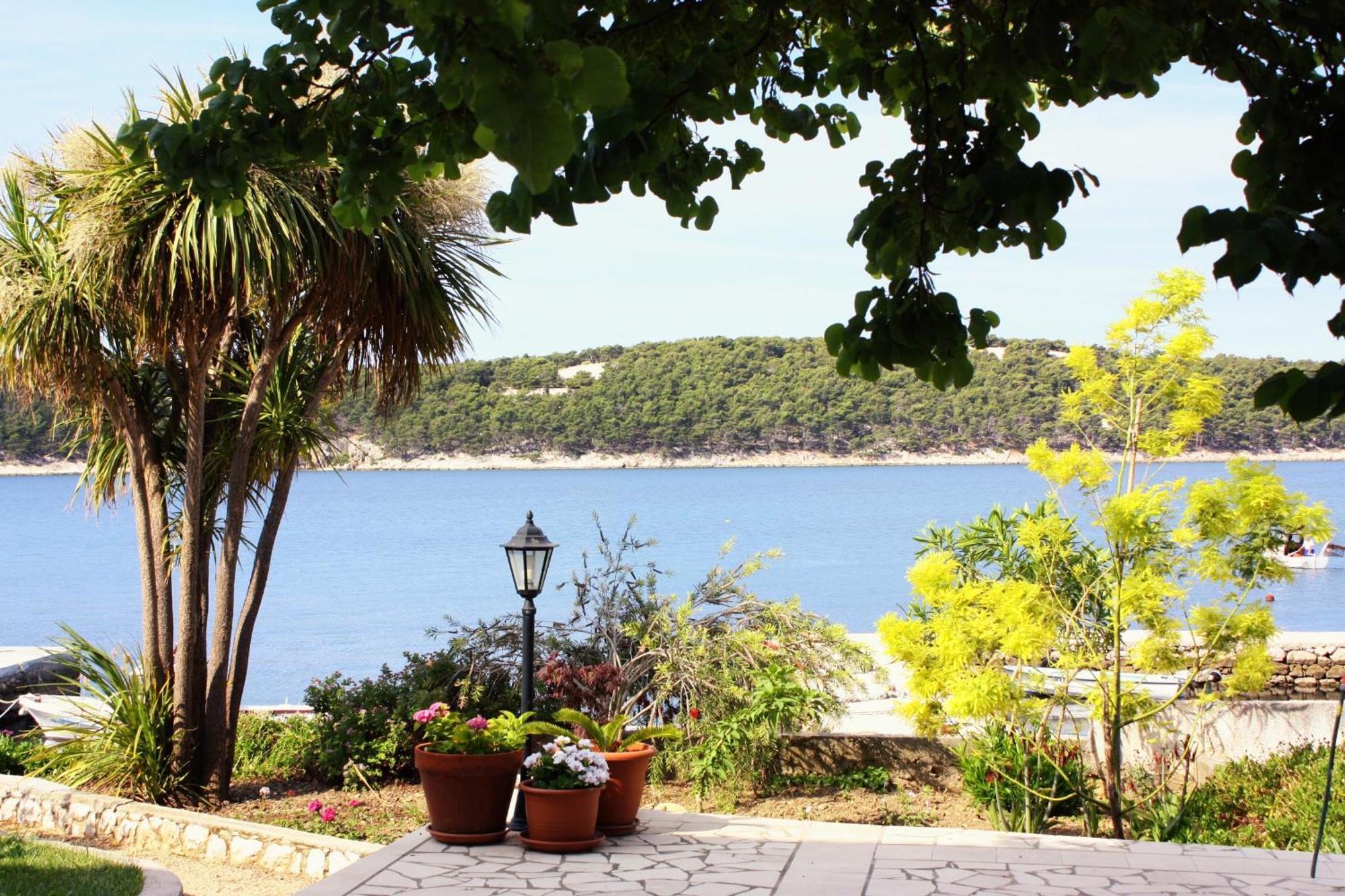 Apartments And Rooms By The Sea Barbat, Rab - 4973 Rab Town Exterior foto